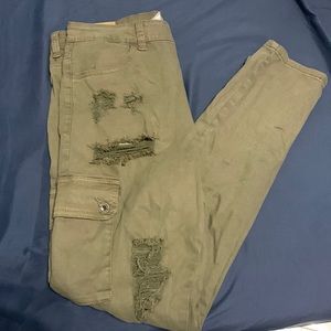 super cute ripped cargo pants